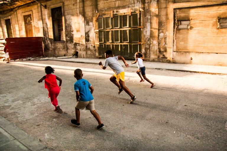 Eco-Friendly Adventures: Sustainable Kids Activities in Urban Landscapes